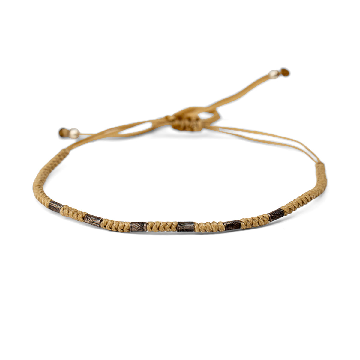 PSB692 - Silver Thin Bracelet on Chipboard Brown Round Knot