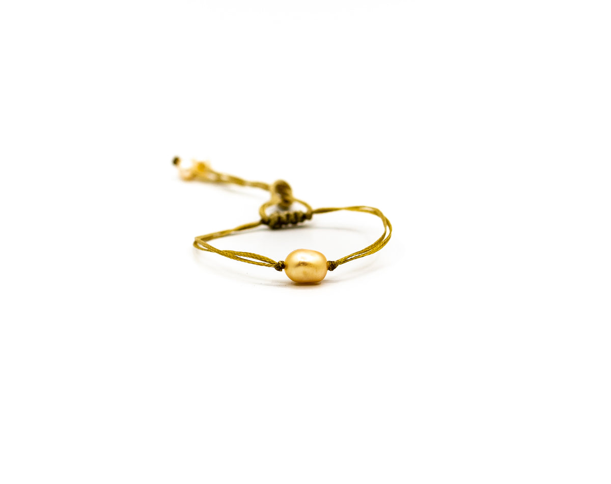 PSB178 - Single Pink Pearl Bracelet with Small Pearls on Sand String