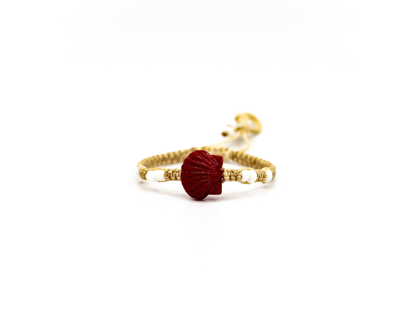 PSB328 - Resin Red Shell Bracelet with Mini White Beads on Sand String