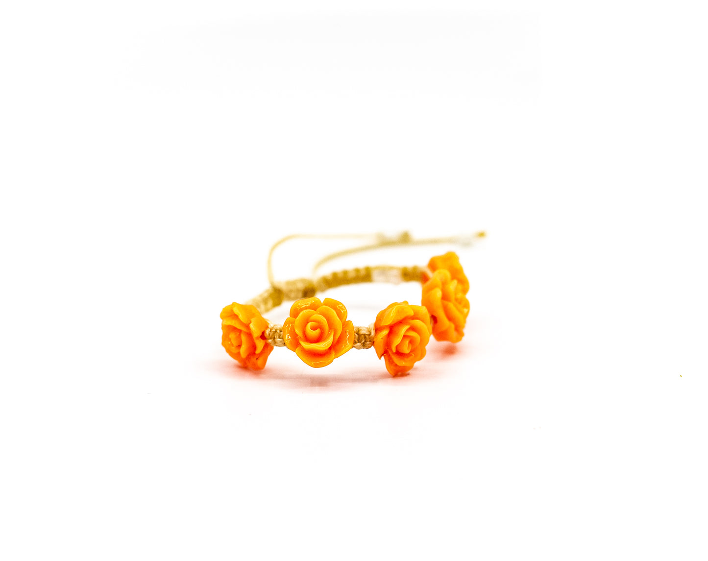 PALM STRINGS - BRIGHT ORANGE ROSES WITH SMALL MOTHER OF PEARL BEADS CREAM STRING