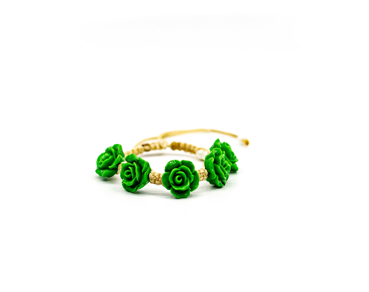 PALM STRINGS - BRIGHT GREEN ROSES WITH SMALL MOTHER OF PEARL BEADS CREAM STRING