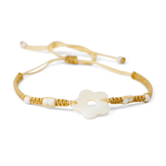 PSB136 - Mother of Pearl Flower Bracelet - Sand String