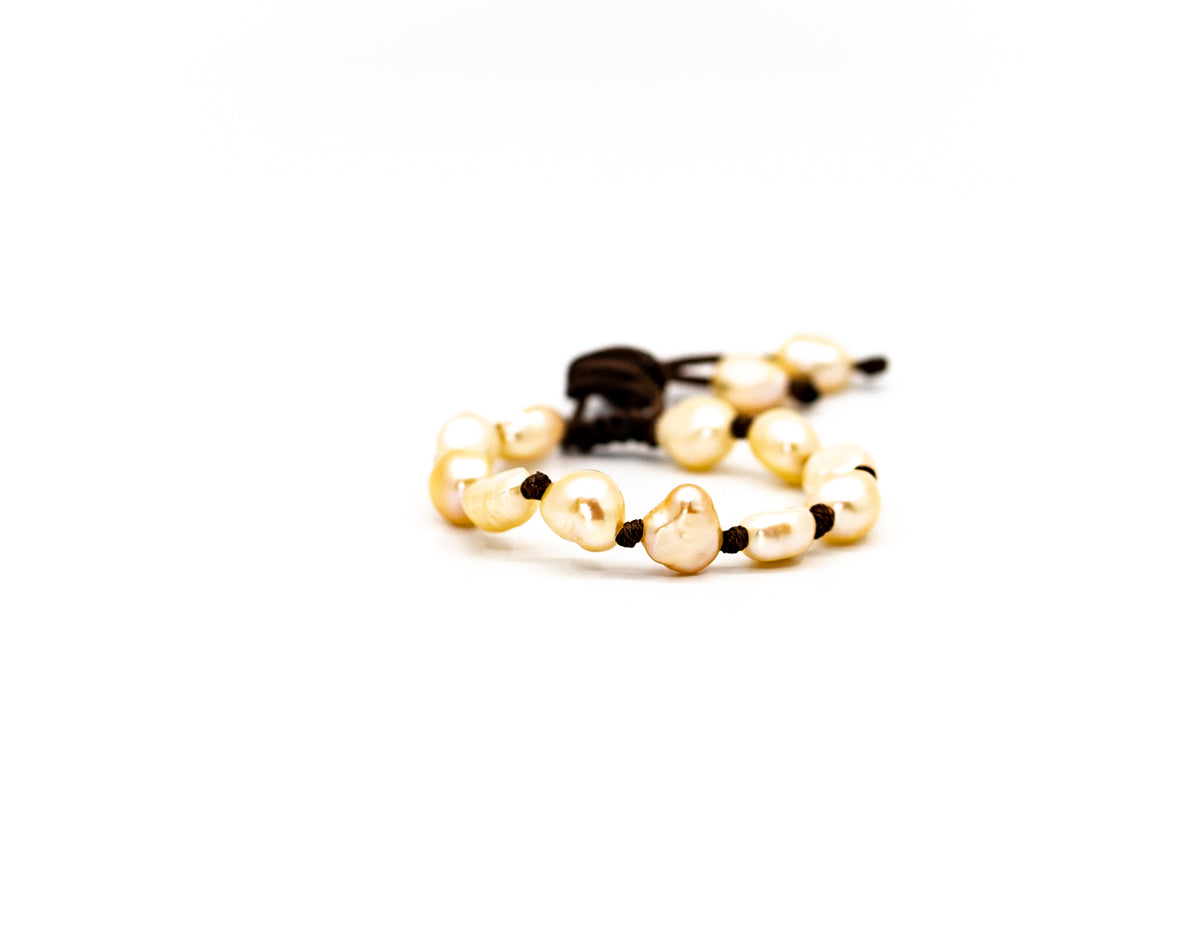 PSB103 - Single Full Pink Pearl Bracelet on Brown Knotted String