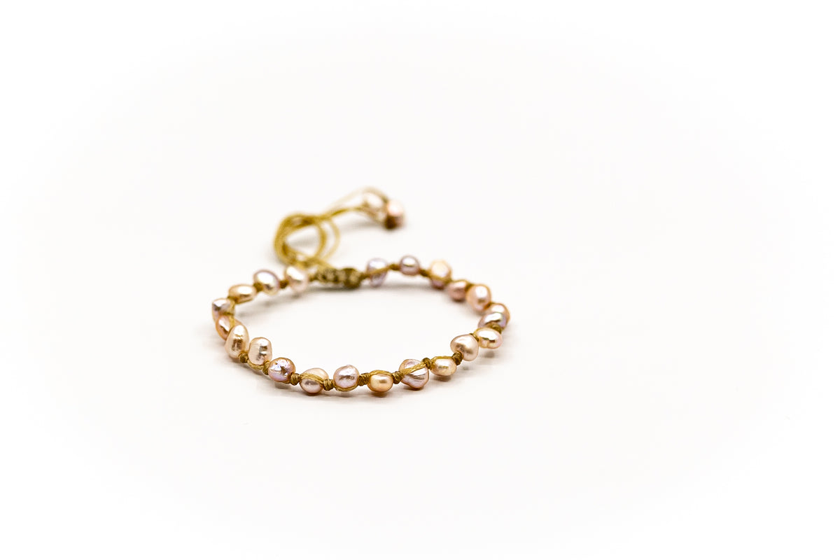 PSB445 - Full Single Pink Pearl Bracelet on Sand String