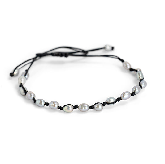 PALM STRINGS - 3-4MM SILVER RICE PEARLS ON BLACK STRING